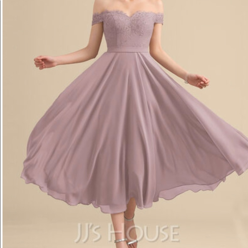 A-Line Off-the-Shoulder Tea-Length Chiffon Lace